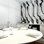 Wita Stwosza 14 - Check-in 20h - Parking Apartment *